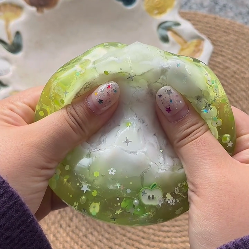 Green Crispy Shell Handmade Squishy Ball
